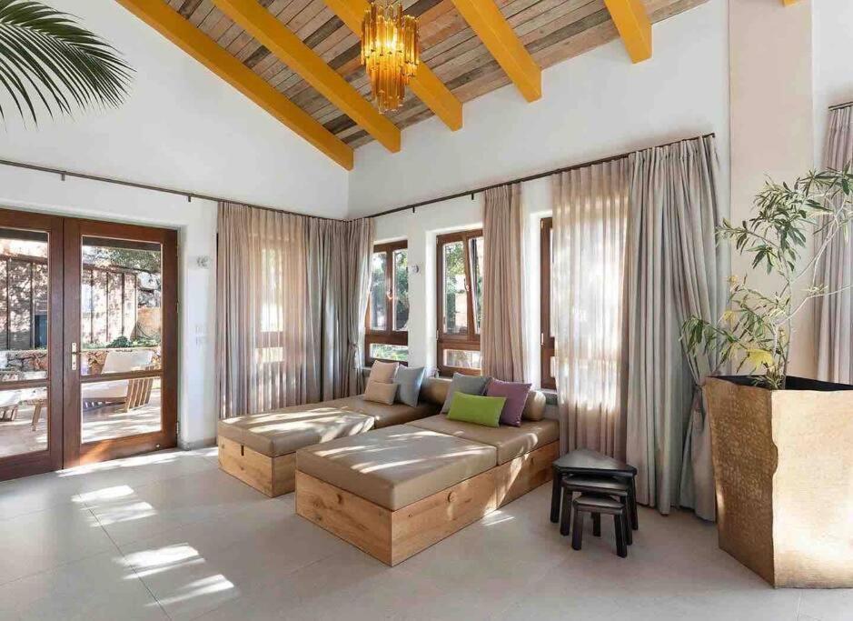Villa Azamra Amirim Extérieur photo